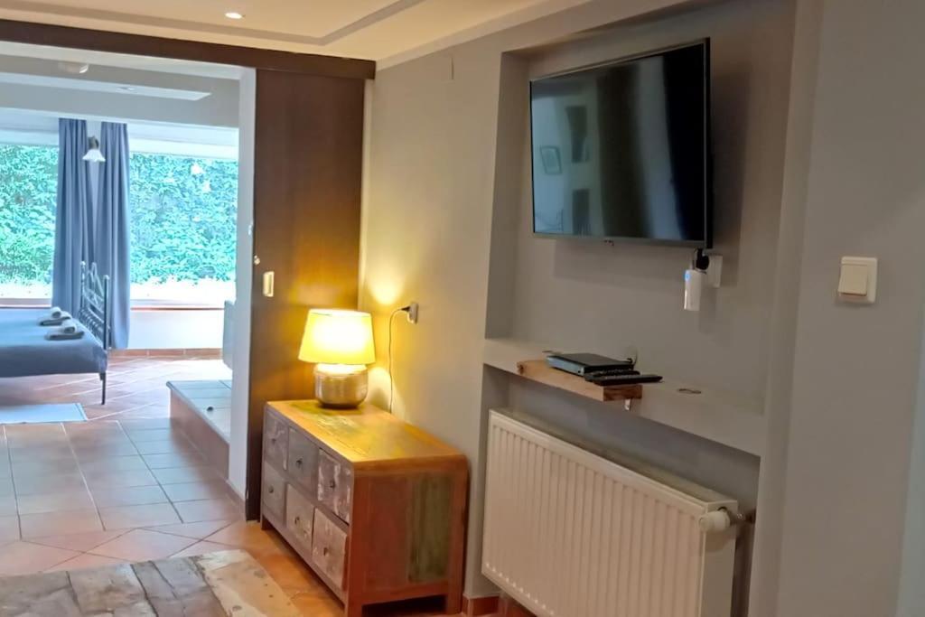Spacious Apartment In Green District. Breslávia Exterior foto